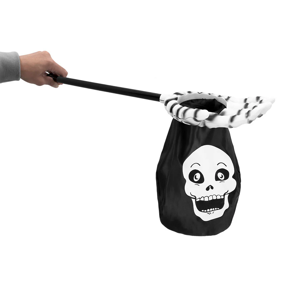 Karkki tai kepponen pussi, pääkallo
